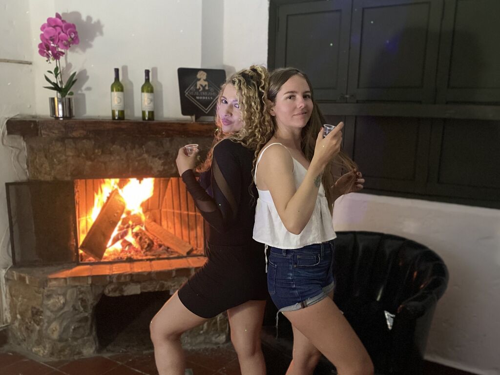 Angieand Taleia