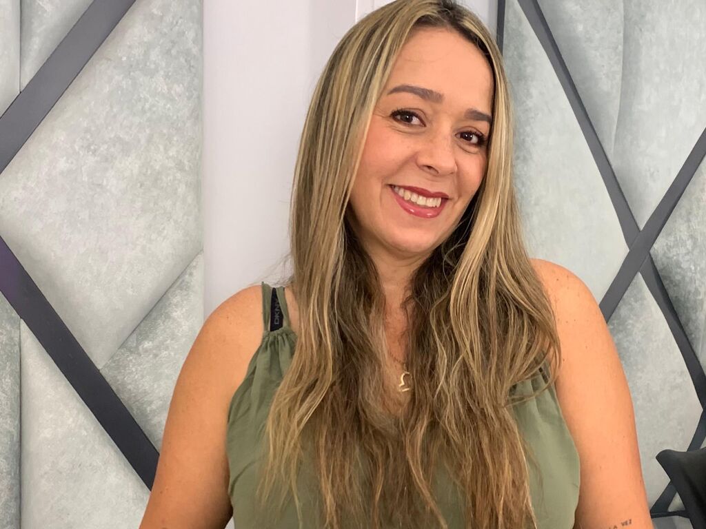 Sabrina Roos