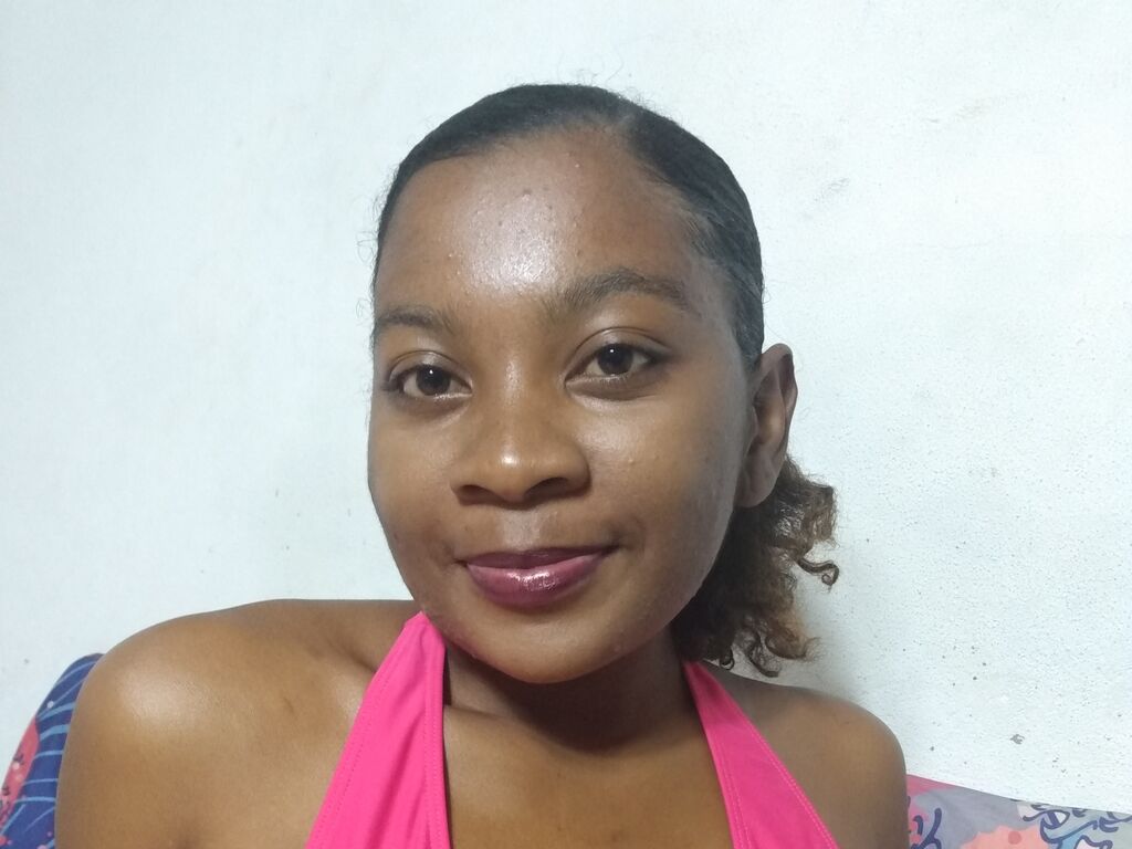 Soaly Evelyne